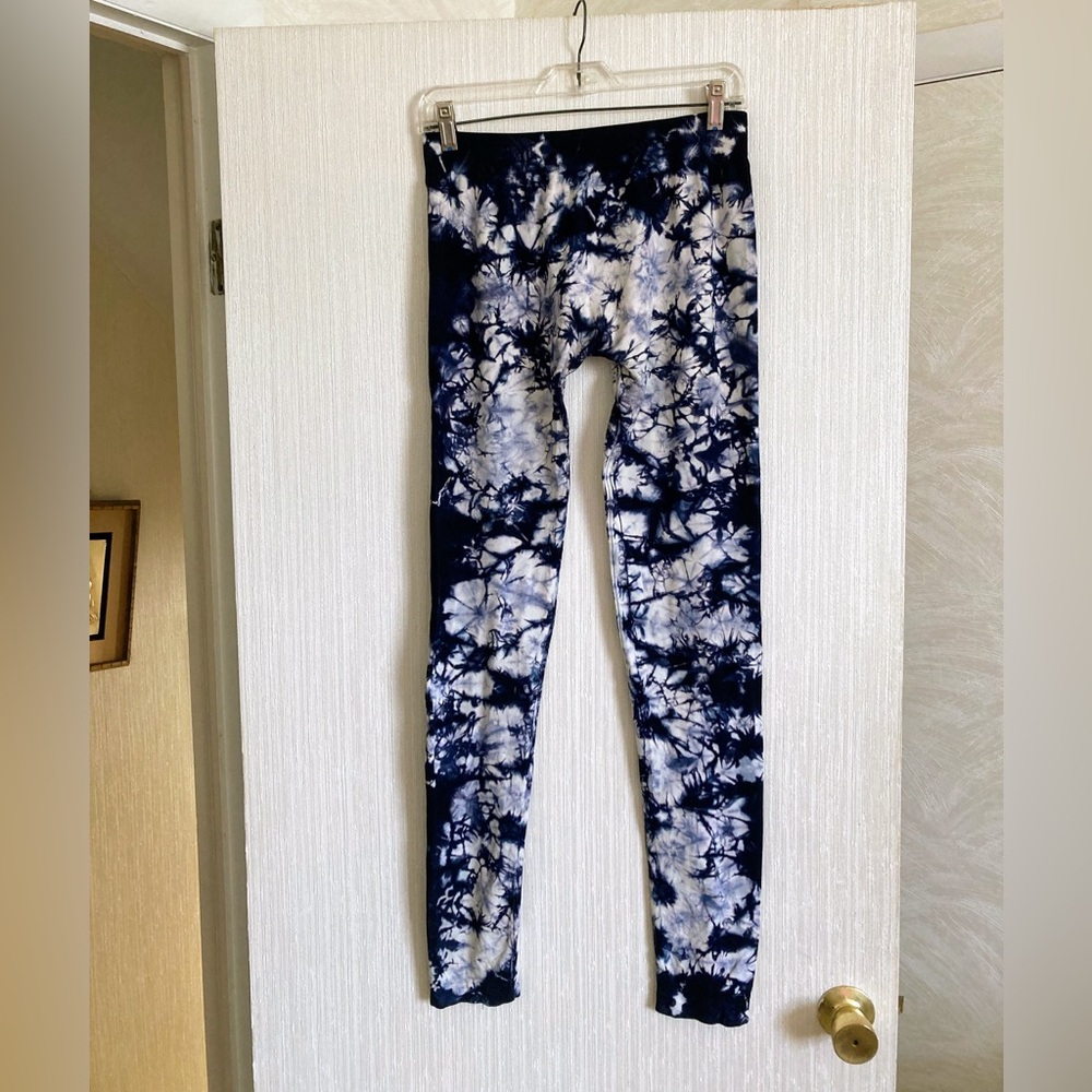 Knitro Tie-Dye Leggings